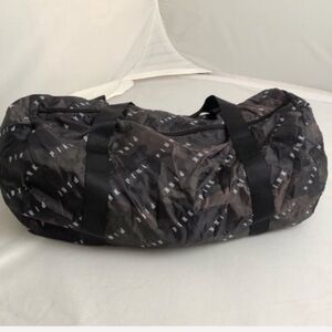 Victoria’s Secret PINK green and black packable duffel bag